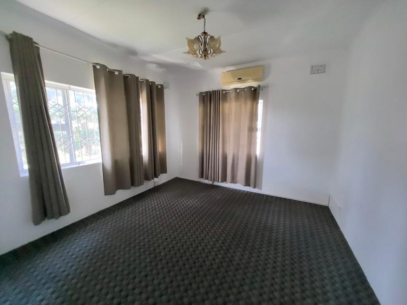 To Let 2 Bedroom Property for Rent in Kwamashu KwaZulu-Natal