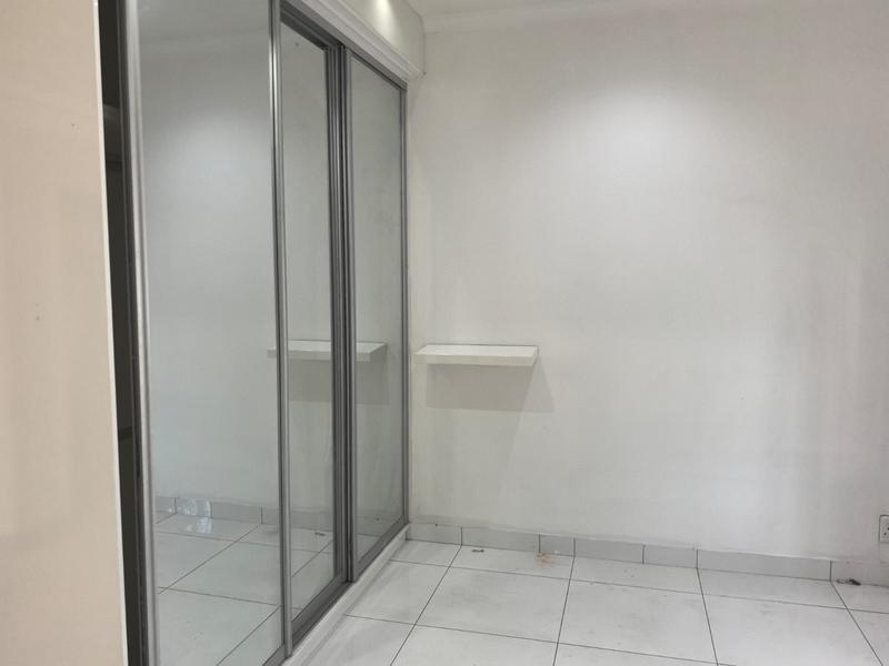 To Let 2 Bedroom Property for Rent in Kwamashu KwaZulu-Natal