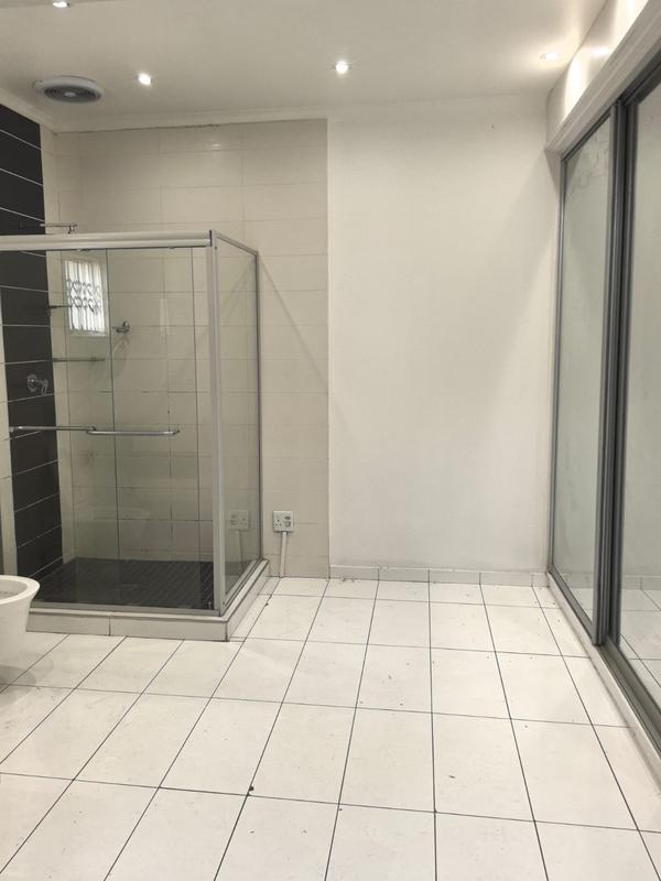 To Let 2 Bedroom Property for Rent in Kwamashu KwaZulu-Natal