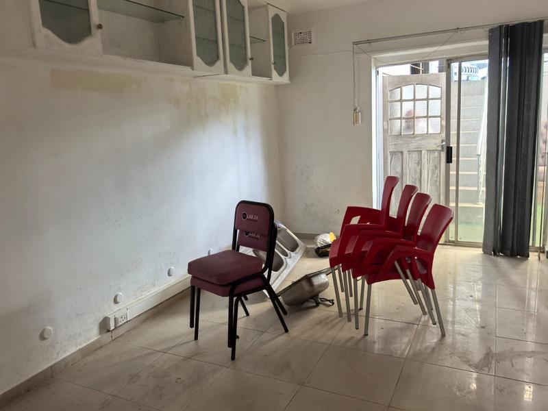 To Let 1 Bedroom Property for Rent in Kwamashu KwaZulu-Natal