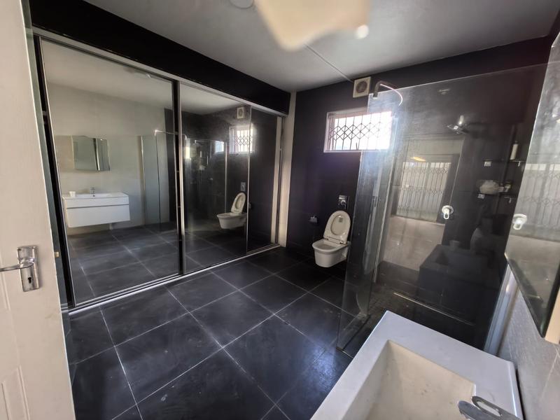 To Let 1 Bedroom Property for Rent in Kwamashu KwaZulu-Natal