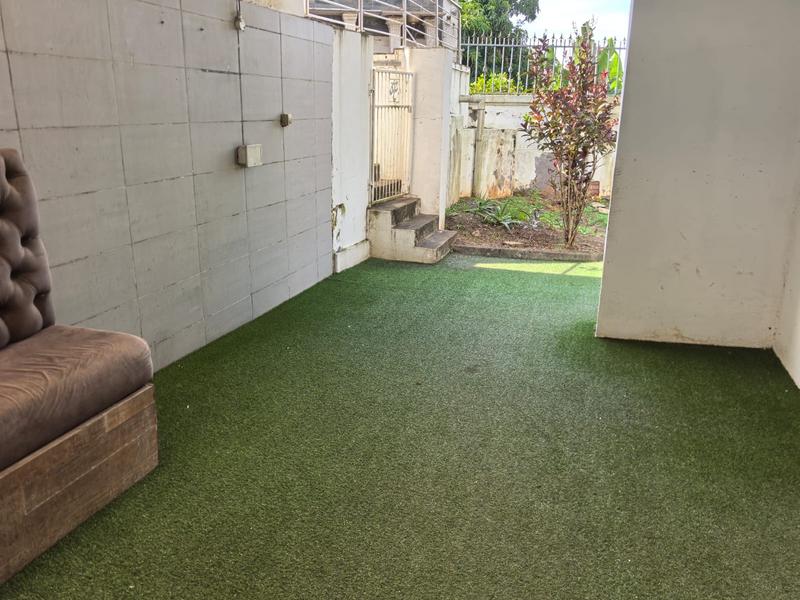 To Let 1 Bedroom Property for Rent in Kwamashu KwaZulu-Natal