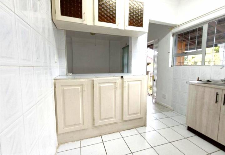 To Let 1 Bedroom Property for Rent in Meer En See KwaZulu-Natal