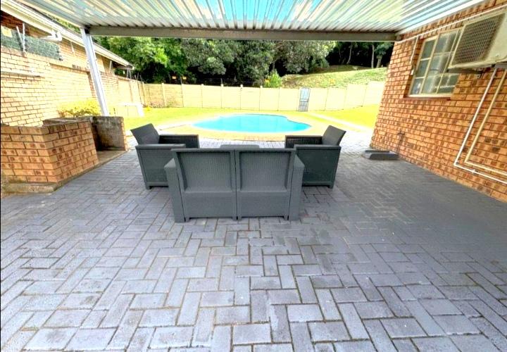 5 Bedroom Property for Sale in Meer En See KwaZulu-Natal