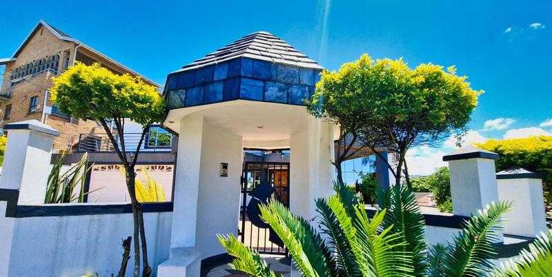 5 Bedroom Property for Sale in Umhlatuzana KwaZulu-Natal