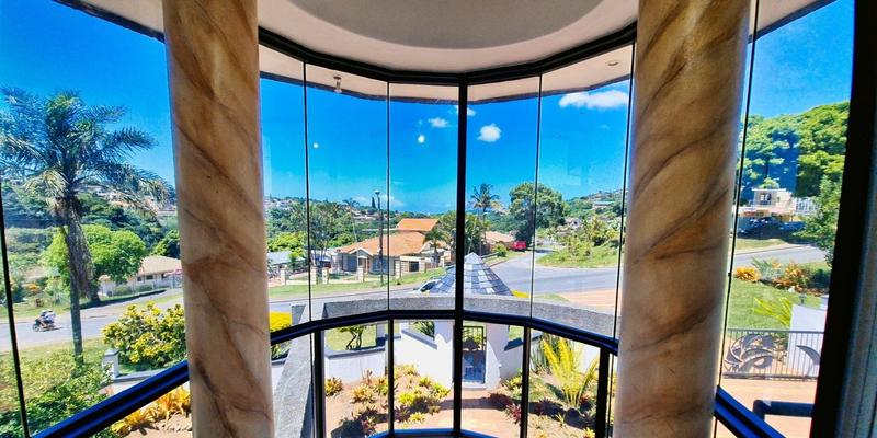 5 Bedroom Property for Sale in Umhlatuzana KwaZulu-Natal