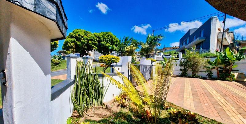 5 Bedroom Property for Sale in Umhlatuzana KwaZulu-Natal