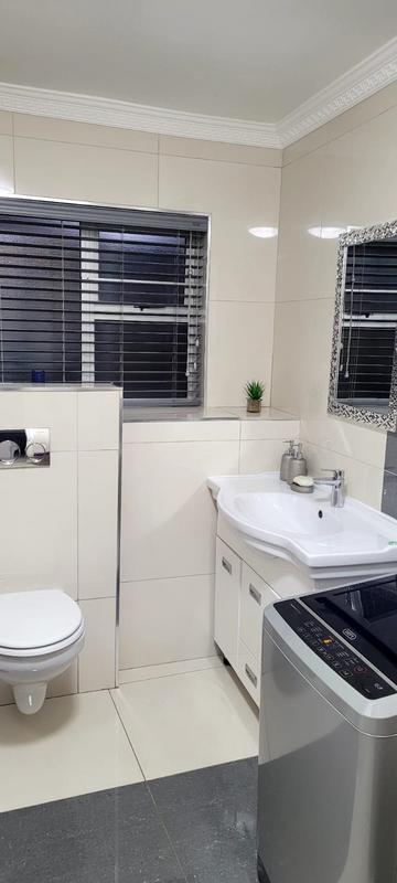 To Let 2 Bedroom Property for Rent in North Beach KwaZulu-Natal