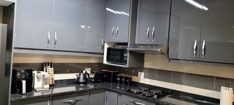 To Let 2 Bedroom Property for Rent in North Beach KwaZulu-Natal