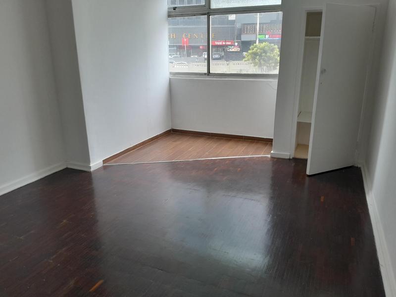 To Let 2 Bedroom Property for Rent in North Beach KwaZulu-Natal