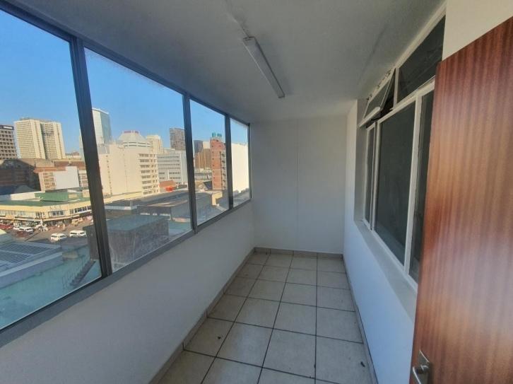 2 Bedroom Property for Sale in Durban Central KwaZulu-Natal