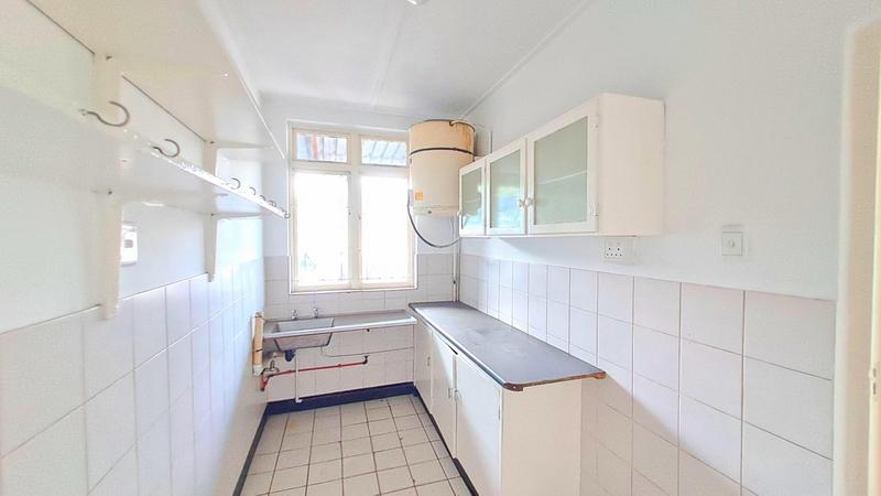 To Let 2 Bedroom Property for Rent in Sea View KwaZulu-Natal