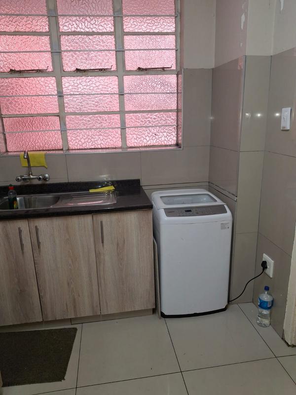 1 Bedroom Property for Sale in Berea KwaZulu-Natal