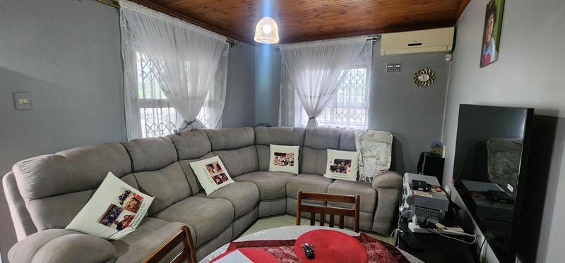 To Let 2 Bedroom Property for Rent in Roseneath KwaZulu-Natal