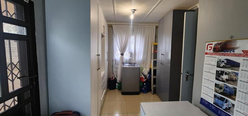 To Let 2 Bedroom Property for Rent in Roseneath KwaZulu-Natal