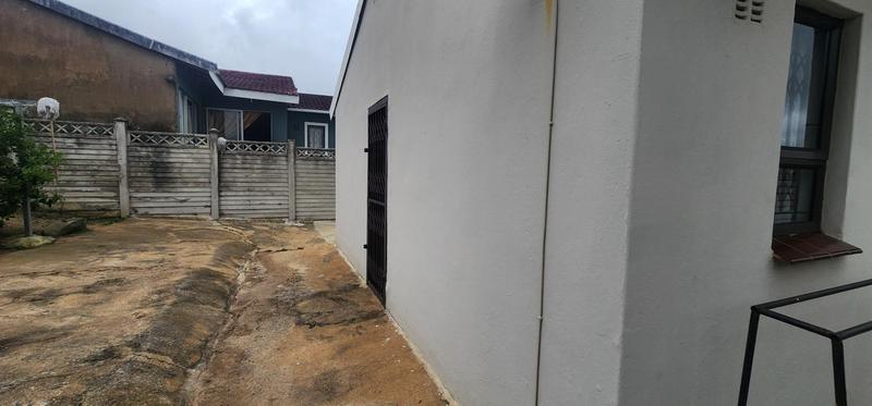 To Let 2 Bedroom Property for Rent in Roseneath KwaZulu-Natal