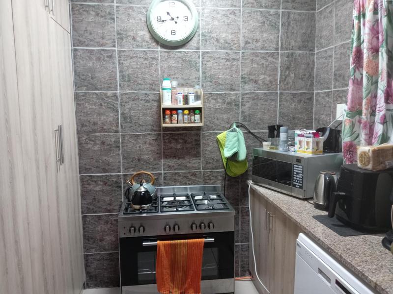 6 Bedroom Property for Sale in Scottburgh KwaZulu-Natal