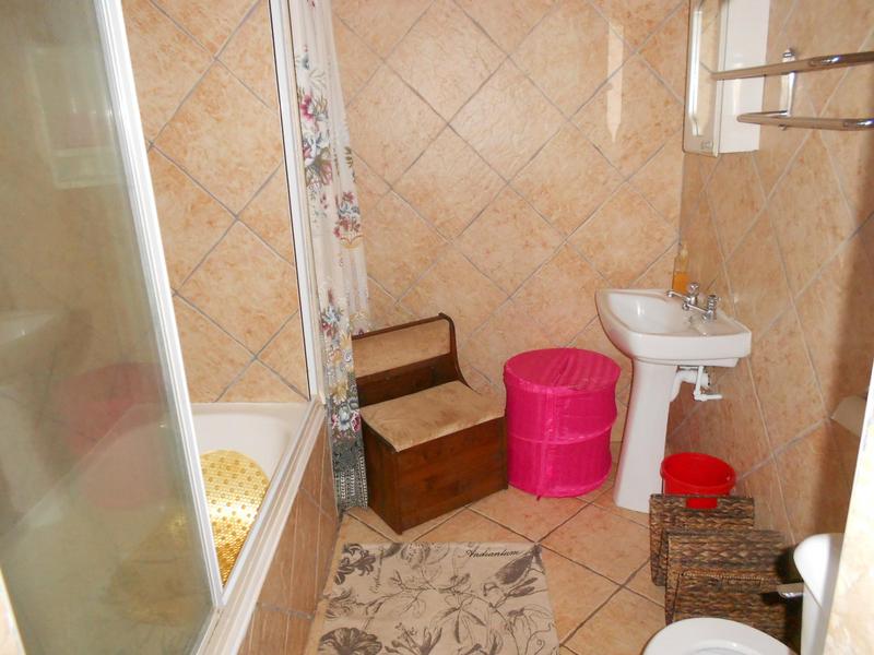 6 Bedroom Property for Sale in Scottburgh KwaZulu-Natal