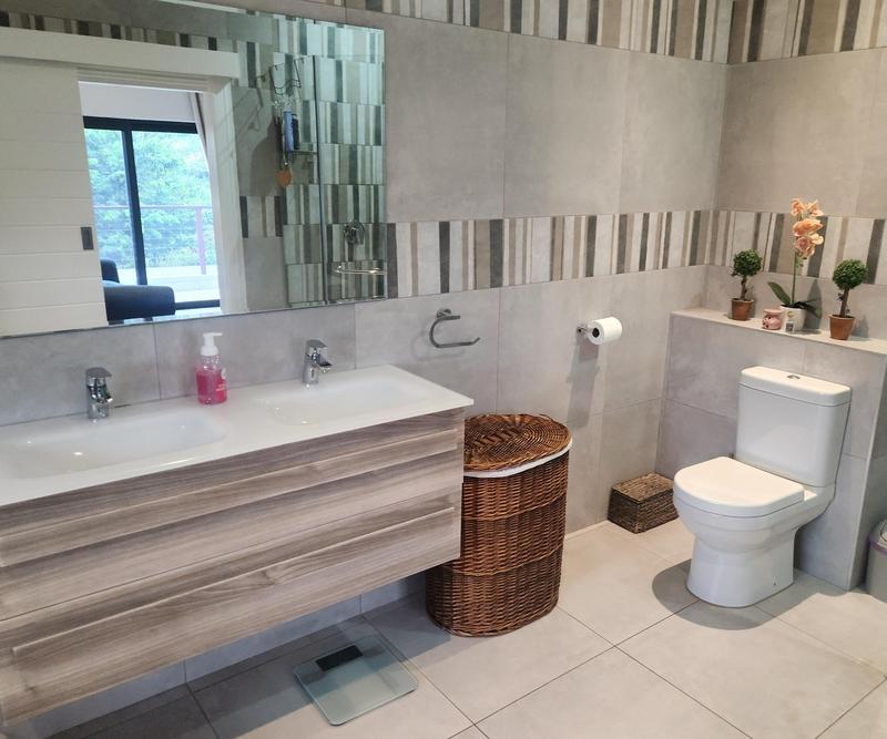 3 Bedroom Property for Sale in Salt Rock KwaZulu-Natal