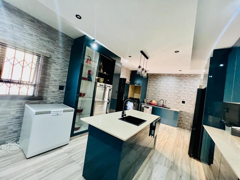3 Bedroom Property for Sale in Avoca KwaZulu-Natal