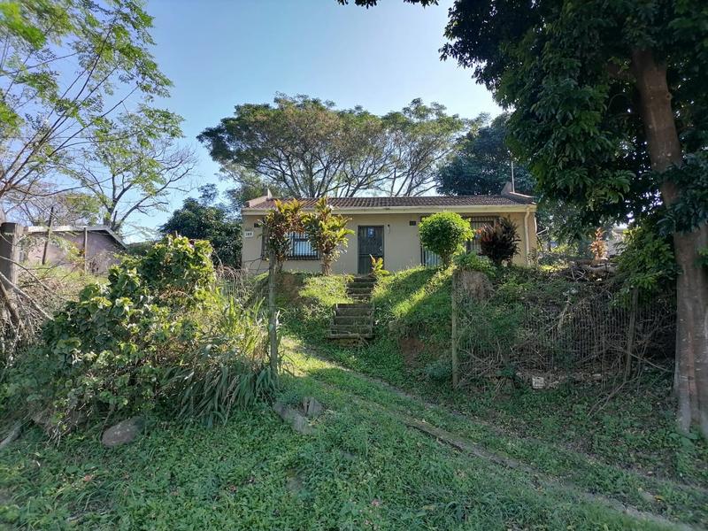 3 Bedroom Property for Sale in Umlazi KwaZulu-Natal
