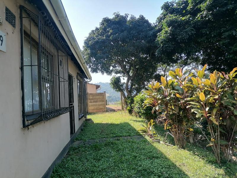 3 Bedroom Property for Sale in Umlazi KwaZulu-Natal