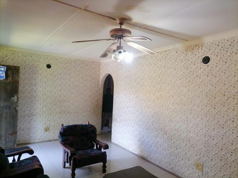 3 Bedroom Property for Sale in Umlazi KwaZulu-Natal