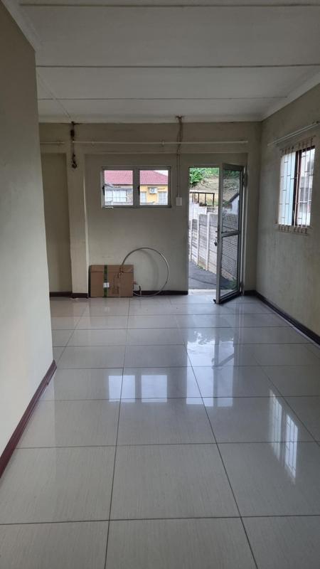 To Let 1 Bedroom Property for Rent in Durban North KwaZulu-Natal