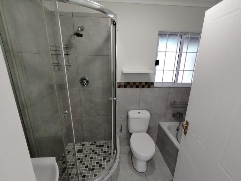 2 Bedroom Property for Sale in Umhlanga KwaZulu-Natal