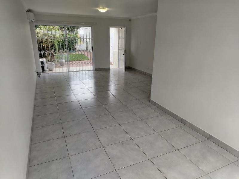 2 Bedroom Property for Sale in Umhlanga KwaZulu-Natal