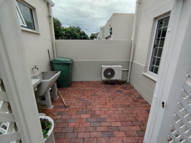 2 Bedroom Property for Sale in Umhlanga KwaZulu-Natal