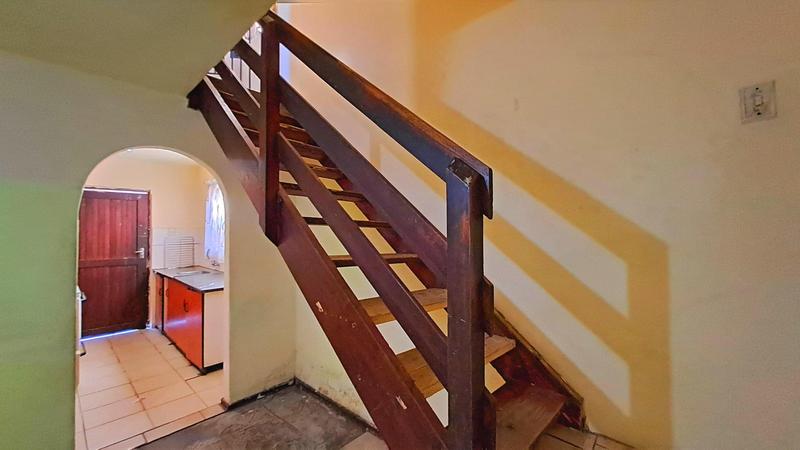 To Let 3 Bedroom Property for Rent in Umlazi KwaZulu-Natal