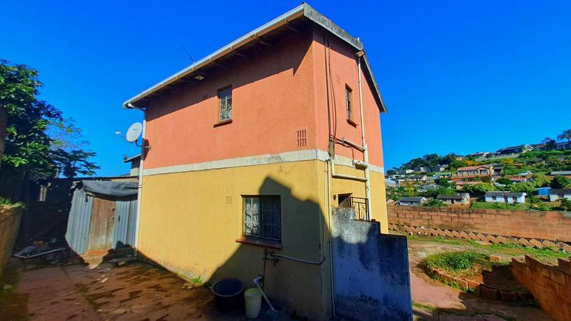To Let 3 Bedroom Property for Rent in Umlazi KwaZulu-Natal