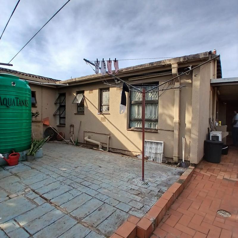 3 Bedroom Property for Sale in Lotus Park KwaZulu-Natal