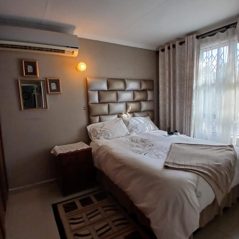 3 Bedroom Property for Sale in Lotus Park KwaZulu-Natal
