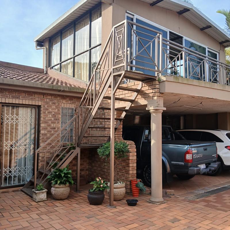 3 Bedroom Property for Sale in Lotus Park KwaZulu-Natal