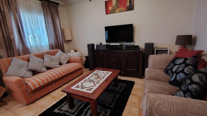 3 Bedroom Property for Sale in Risecliff KwaZulu-Natal
