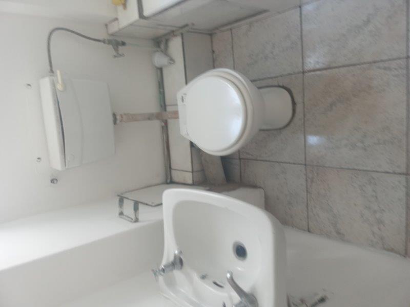 To Let 1 Bedroom Property for Rent in Durban Central KwaZulu-Natal