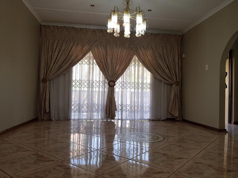 4 Bedroom Property for Sale in Raisethorpe KwaZulu-Natal