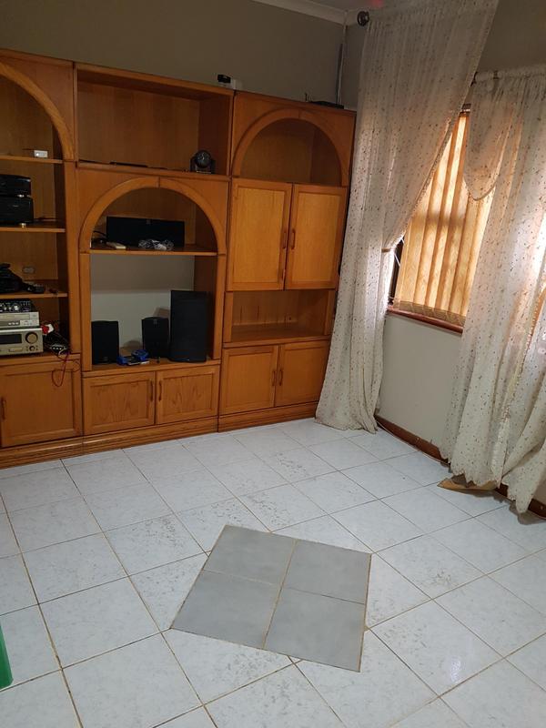 4 Bedroom Property for Sale in Raisethorpe KwaZulu-Natal