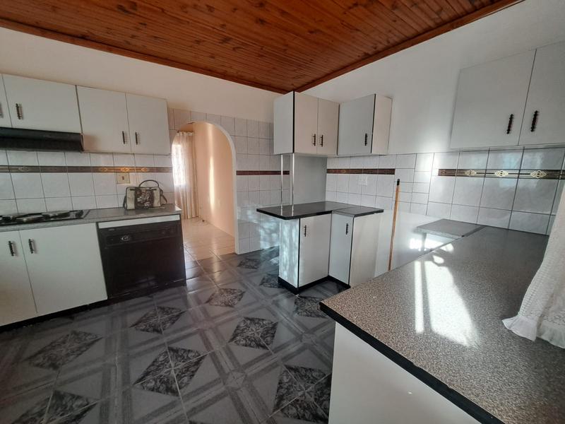 To Let 3 Bedroom Property for Rent in Brookdale KwaZulu-Natal