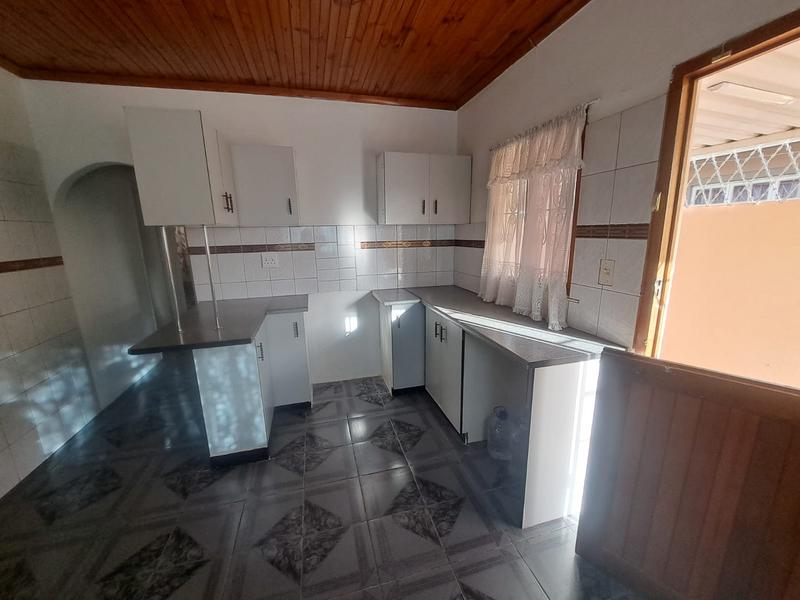 To Let 3 Bedroom Property for Rent in Brookdale KwaZulu-Natal