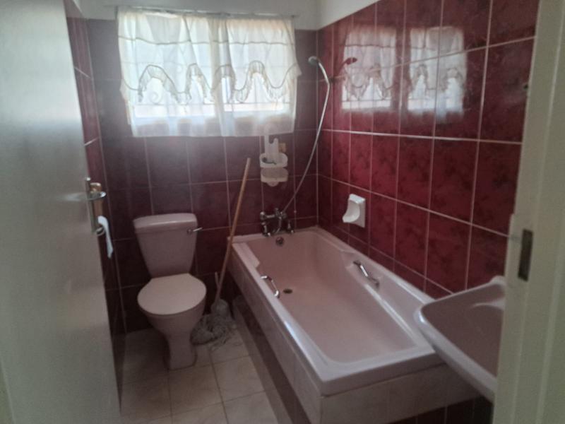 To Let 3 Bedroom Property for Rent in Brookdale KwaZulu-Natal