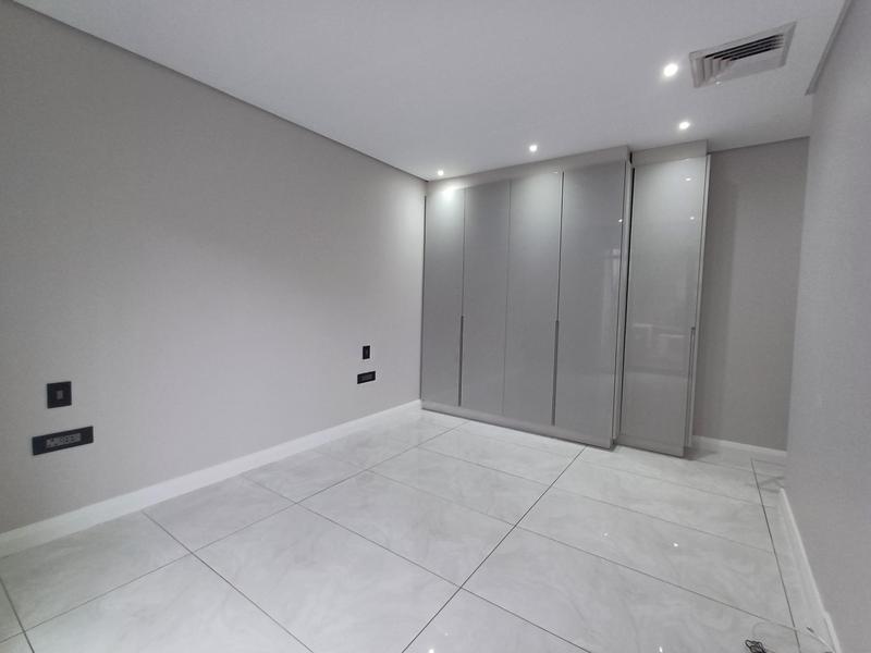 To Let 4 Bedroom Property for Rent in Morningside KwaZulu-Natal