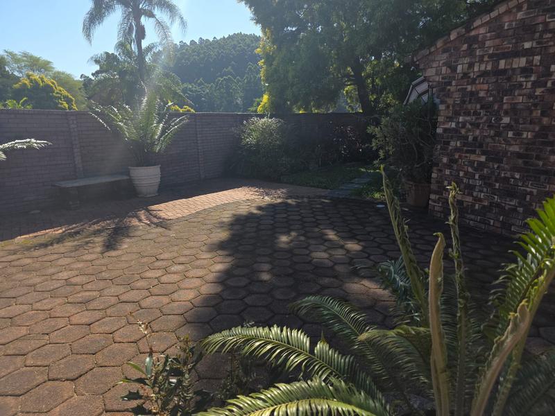 2 Bedroom Property for Sale in Cowies Hill Park KwaZulu-Natal