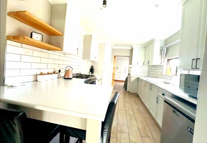 To Let 3 Bedroom Property for Rent in Meer En See KwaZulu-Natal