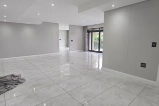 To Let 4 Bedroom Property for Rent in Berea KwaZulu-Natal