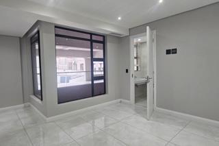 To Let 4 Bedroom Property for Rent in Berea KwaZulu-Natal