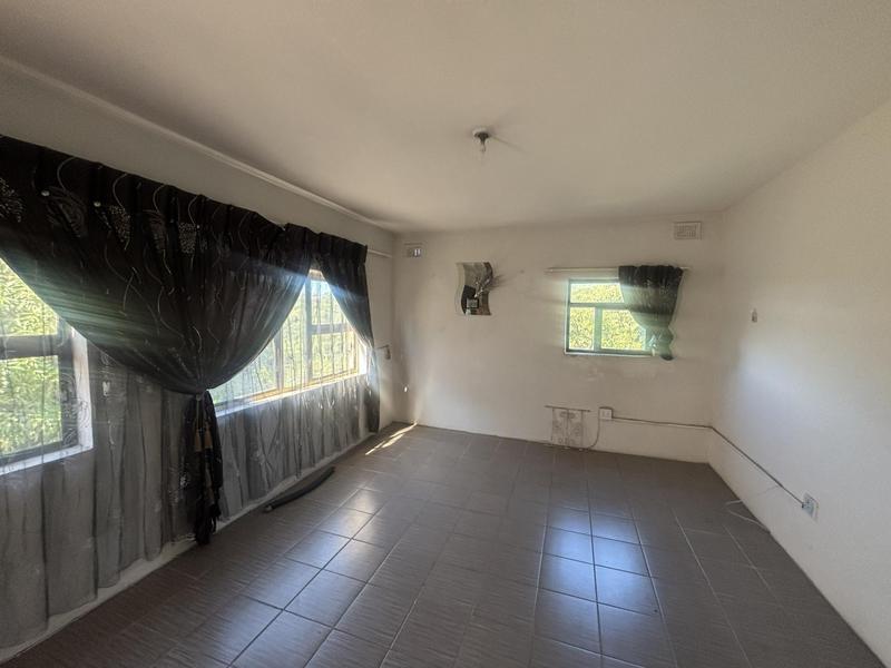 4 Bedroom Property for Sale in Reservoir Hills KwaZulu-Natal