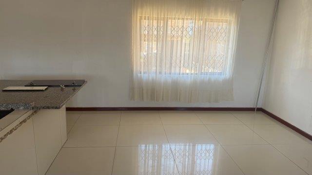 To Let 2 Bedroom Property for Rent in Chatsworth KwaZulu-Natal